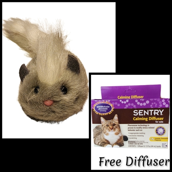 Skedaddles Mouse Cat Toy with Free Calming Diffuser Plug-in - Picture 14 of 14